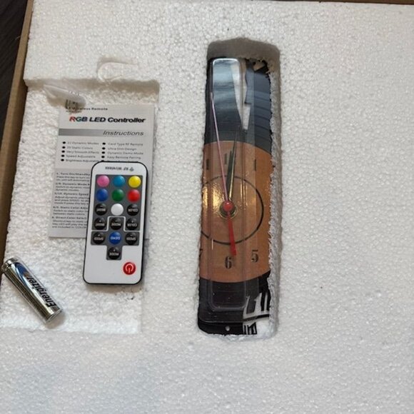 Star Wars Vinyl Record Wall Clock With RGB LED Remote Control - Picture 7 of 7